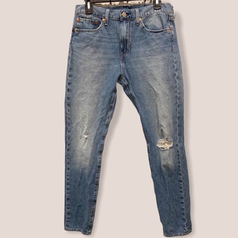 Levi’s 510 distressed jeans 31x30